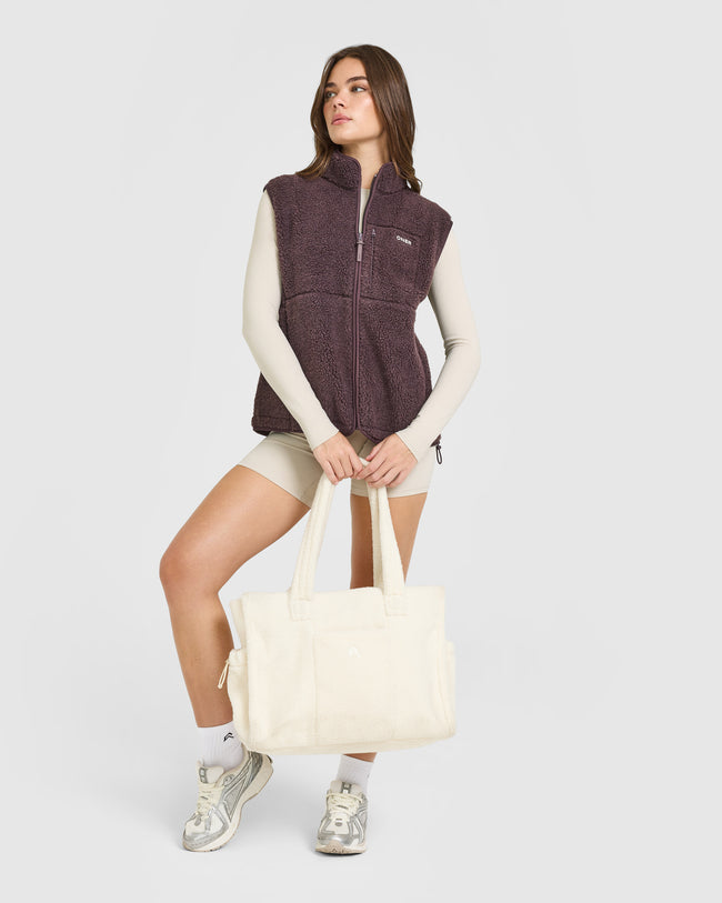 OUTDOOR_ACTIVE_REST_DAY_FLEECE_GILET_CHEST_POCKET_UMBERBROWN_250826_PDP_1440x1800_03_17516611-c550-4175-bf64-0a23f3a2b35c_650x.jpg