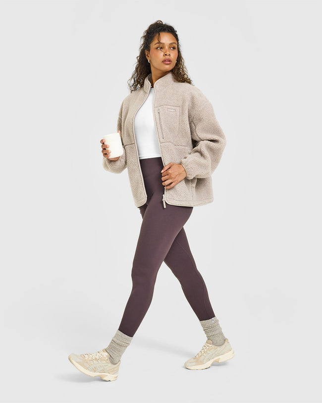 OUTDOOR_ACTIVE_REST_DAY_FLEECE_JACKET_CHEST_POCKET_SAND_250828_PDP_1440x1800_03_0c5f344b-b0d5-4ec3-91e5-dd1c111baed7_650x.jpg