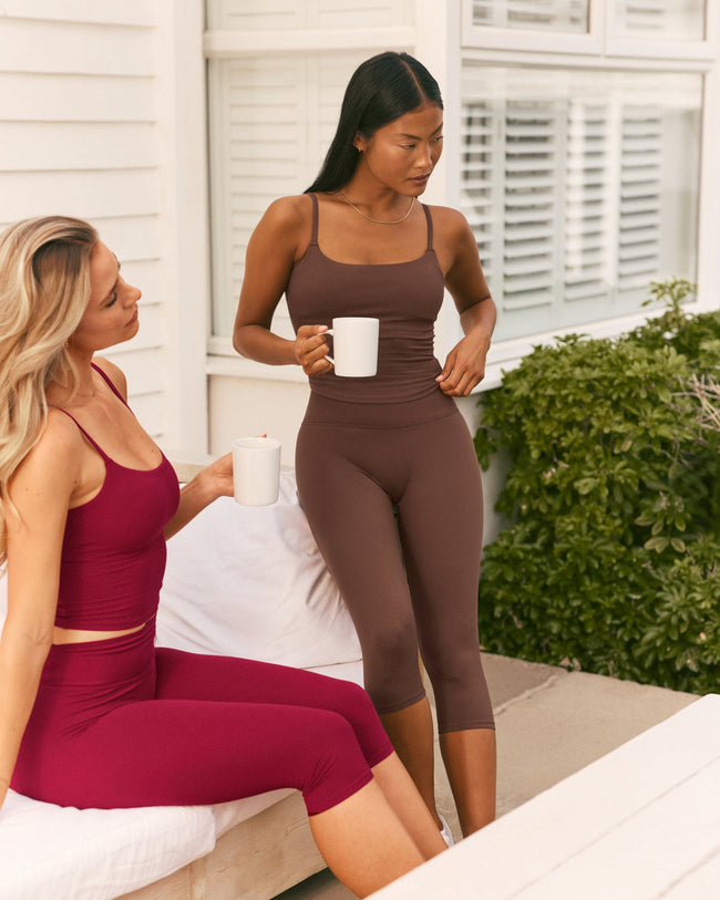 PAUSE_RECHARGE_SOFTMOTION_HIGH_WAISTED_CAPRI_LEGGINGS_ESPRESSOBROWN_250618_PDP_1440x1800_03_650x.jpg
