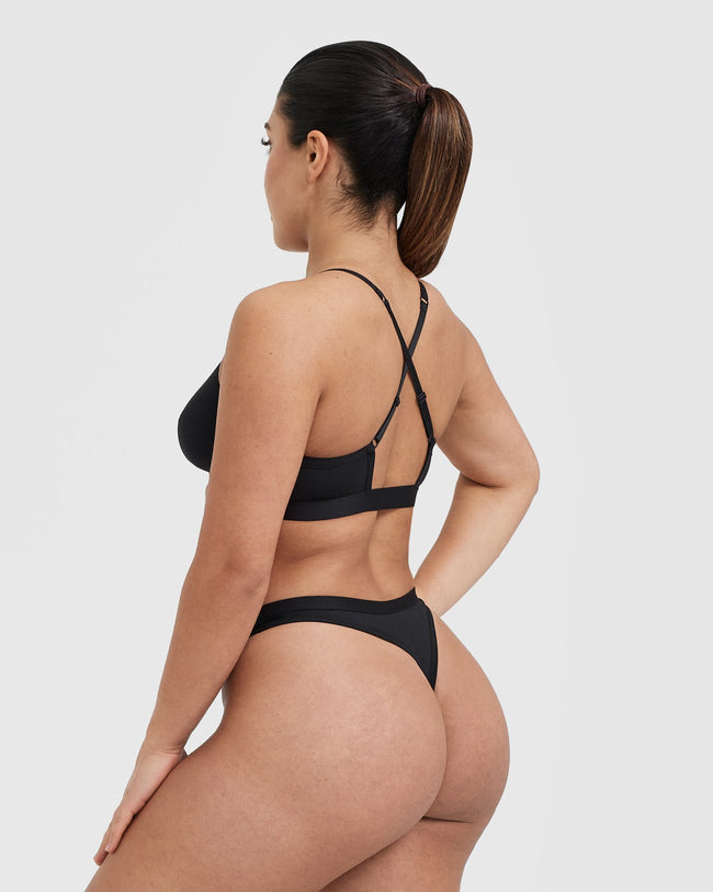 SOFT_CLASSIC_BRALETTE_BLACK_02_650x.jpg