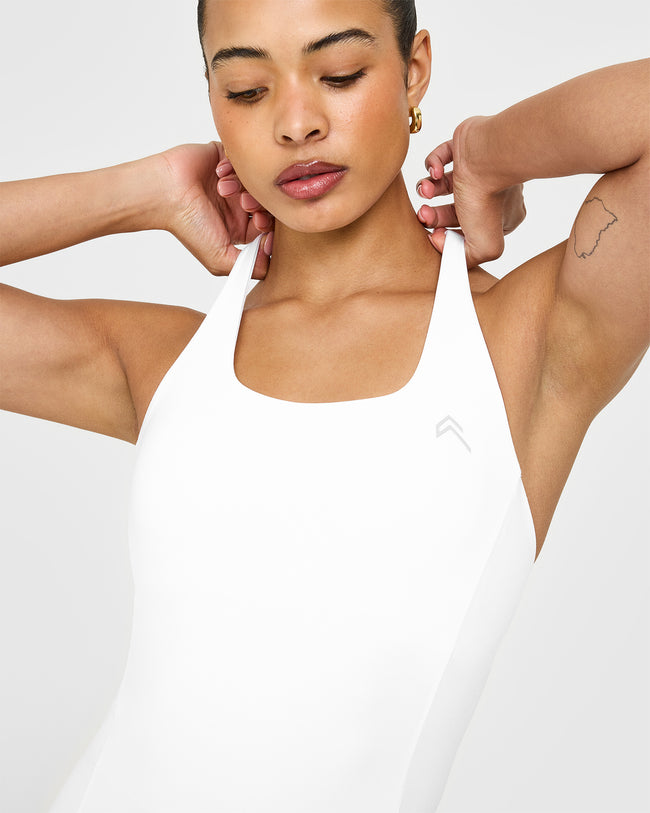 TIMELESS_INJECTION_SQUARE_NECK_VEST_WHITE_250611_PDP_1440x1800_05_650x.jpg