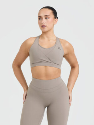 UNIFIED LAYERED SPORTS BRA
