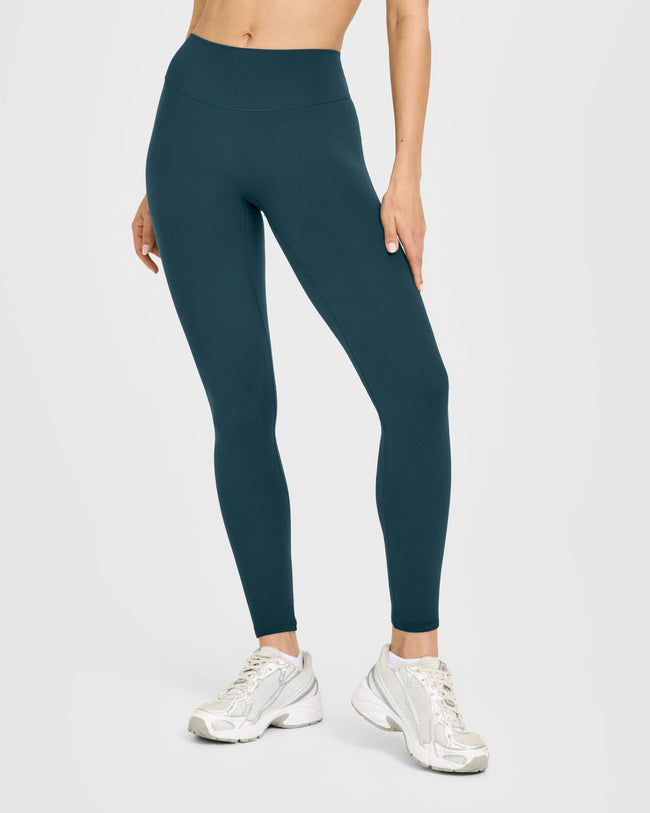 WINTER_SEASONAL_SOFTMOTION_HIGH_WAISTED_LEGGINGS_OILBLUE_251006_PDP_1440x1800_01_5b240dd8-ebfc-4e95-bda5-ff75643d8796_650x.jpg