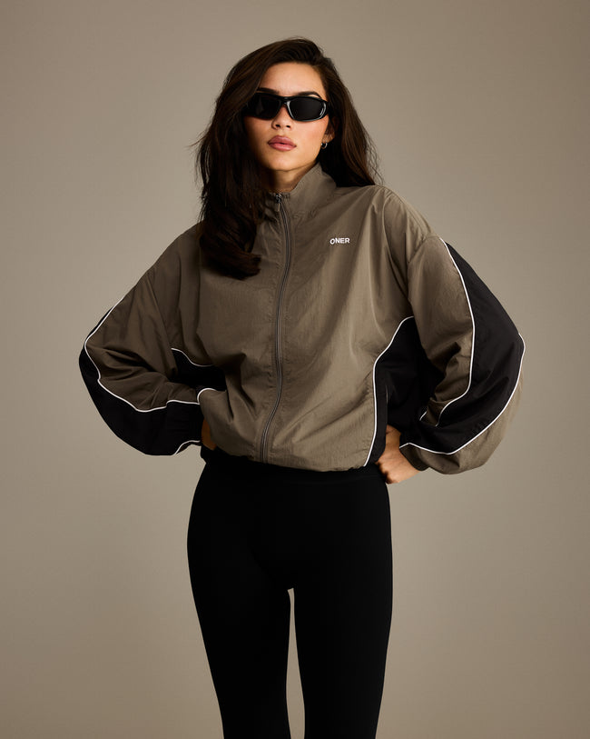 WOVENS_LOOKBOOK_02_250812_01_650x.jpg